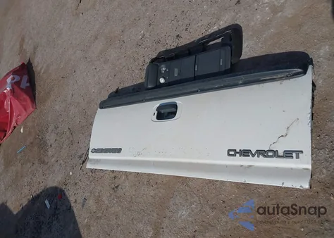 2000 Chevrolet Silverado 1500 Ls from USA, damaged, VIN 2GCEC19T4Y1226915